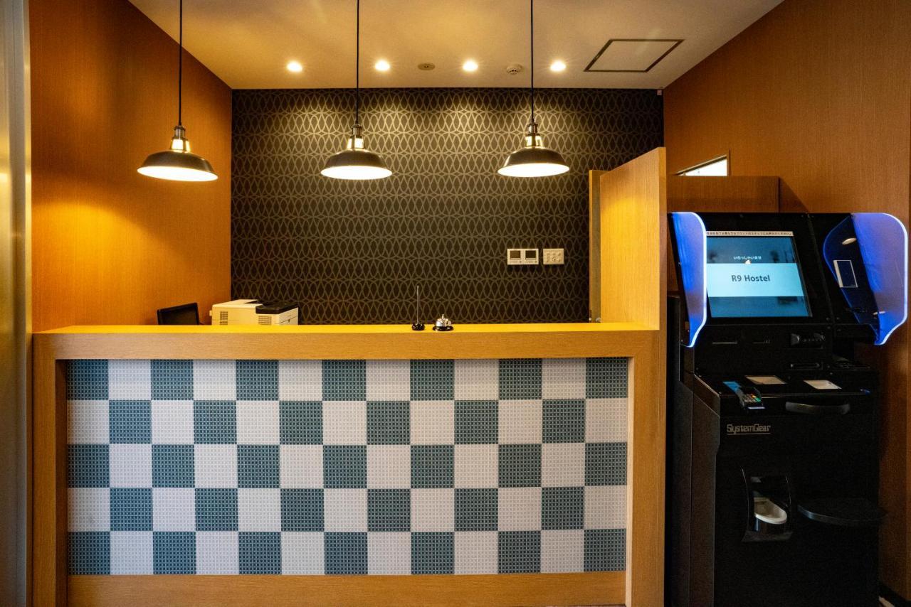 R9 Hostel Tochigi Ekimae - Male Only Экстерьер фото